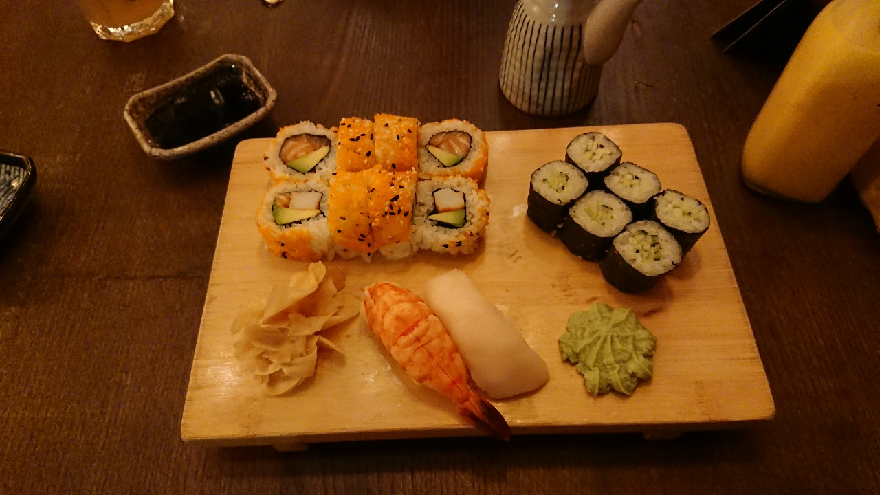 Sakura Menü